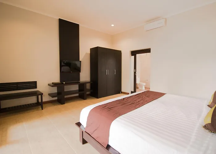 Transera Kirana 3* Seminyak (Bali)