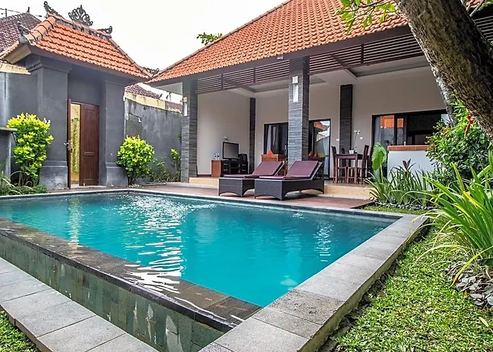 Transera Kirana Hotel 3*