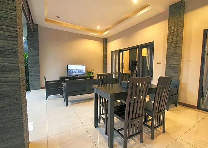 Transera Kirana 3* Seminyak (Bali)