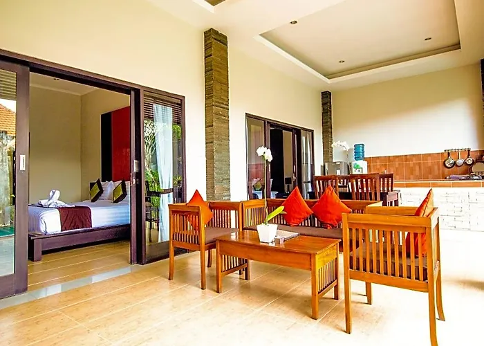 Hotel Transera Kirana Seminyak (Bali)