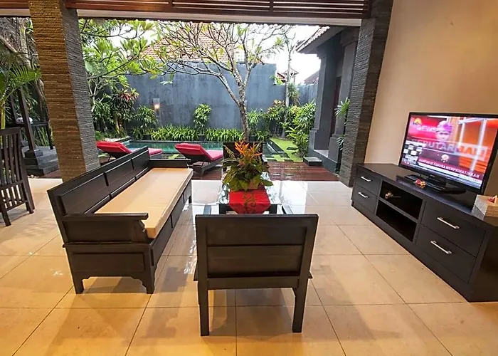 Transera Kirana Hotel 3*