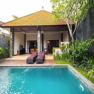Transera Kirana Hotel Seminyak